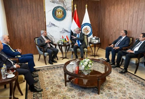 الأردن ومصر يبحثان التعاون في مجالات البترول والغاز الطبيعي والتعدين